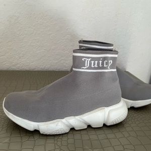 Woman slip-on knit sneakers, great for casual or sporty wear